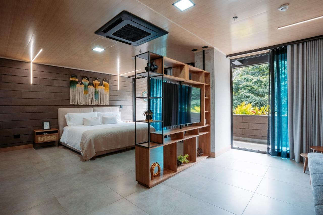 Hotel Living By Armoniko Medellín Buitenkant foto