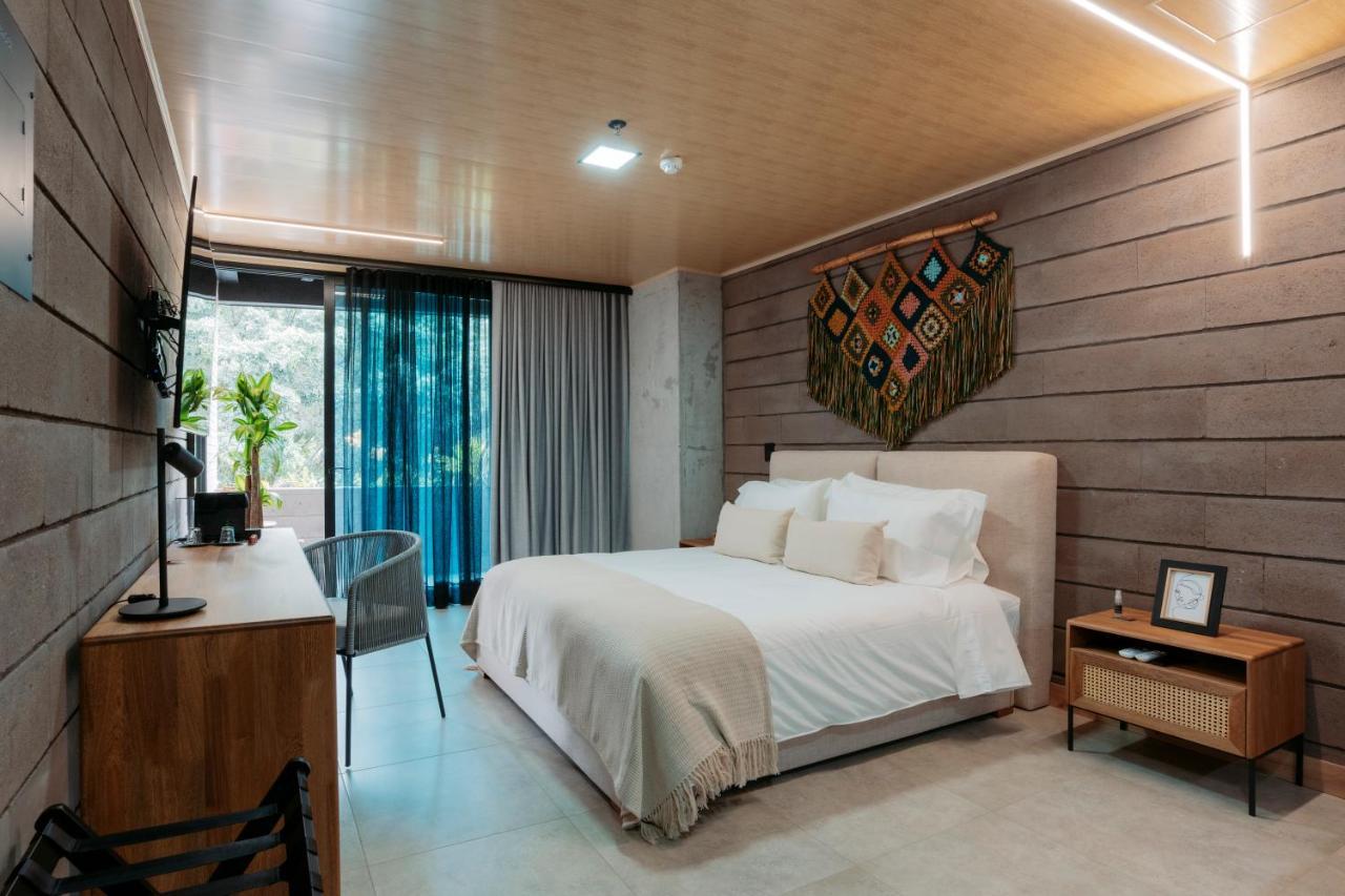 Hotel Living By Armoniko Medellín Buitenkant foto